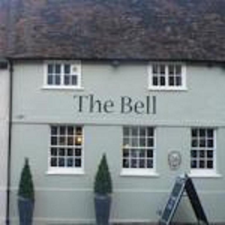 The Bell Hotel & Inn By Greene King Inns ウォーバン エクステリア 写真