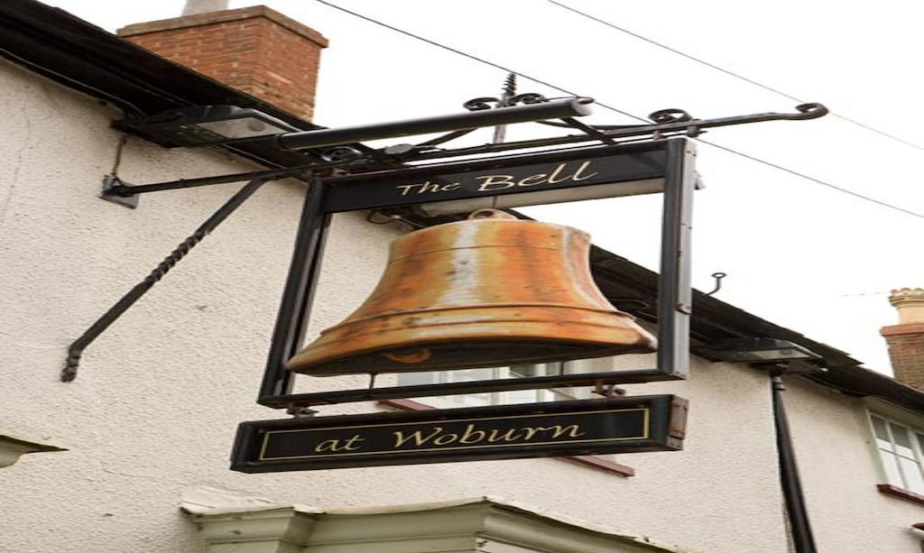 The Bell Hotel & Inn By Greene King Inns ウォーバン エクステリア 写真